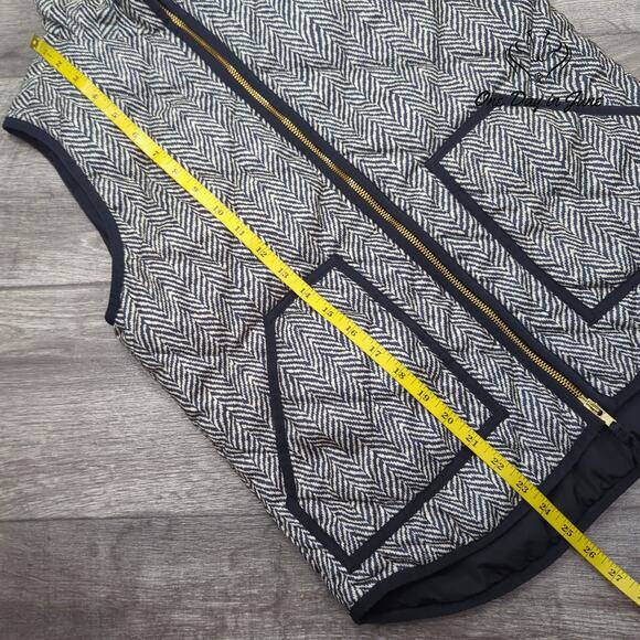 J.Crew Full Zip Quilted Vest Size S - Picture 3 of 5